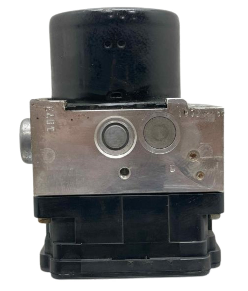 2010 Volkswagen Touareg ABS Module & Pump Assembly - Side View