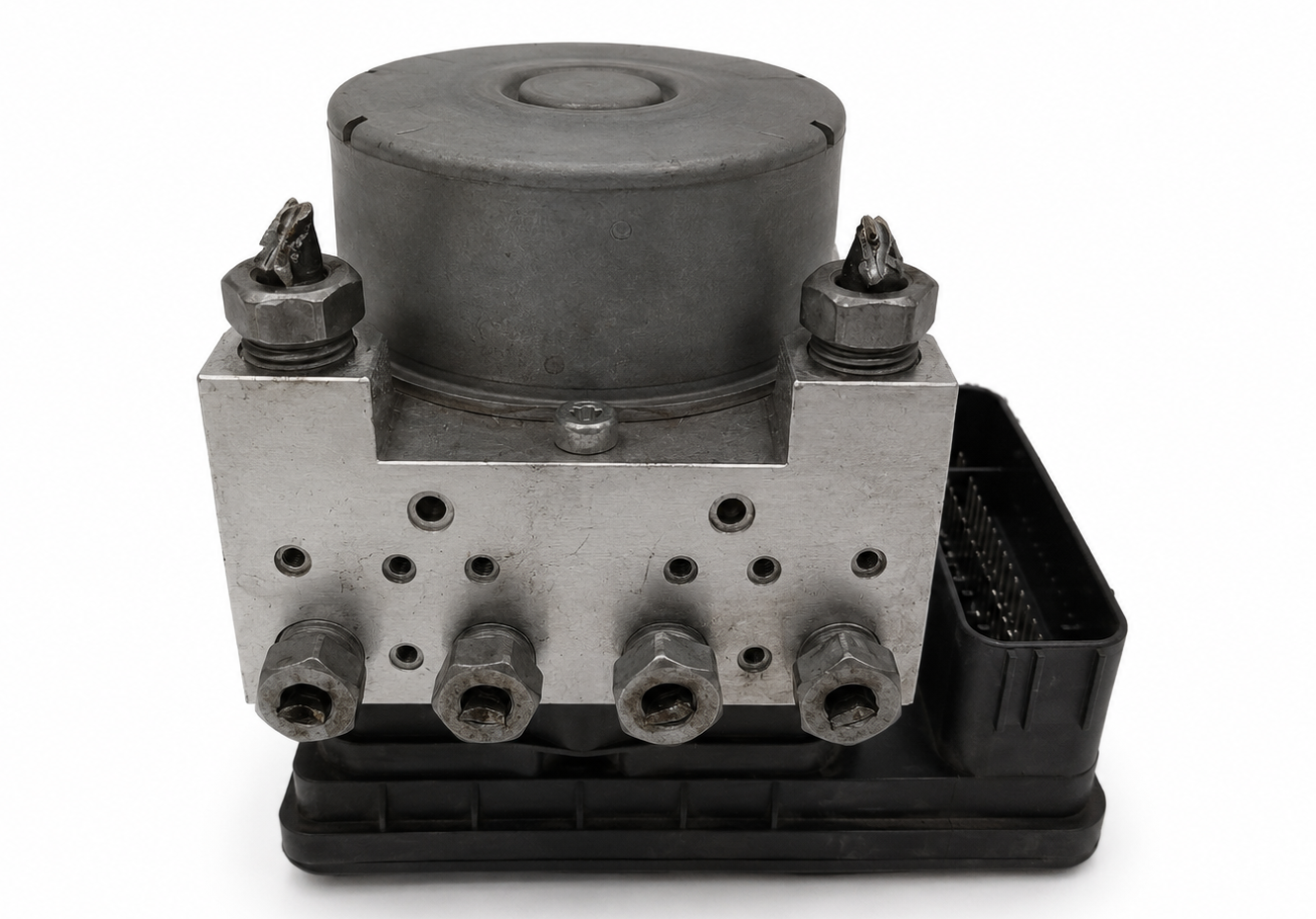 2018 Ford Mustang ABS Control Module & Pump Assembly | EcoBoost