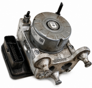 2018 Jeep Wrangler ABS Module & Pump Assembly VIN X (6th Digit, JL Body)